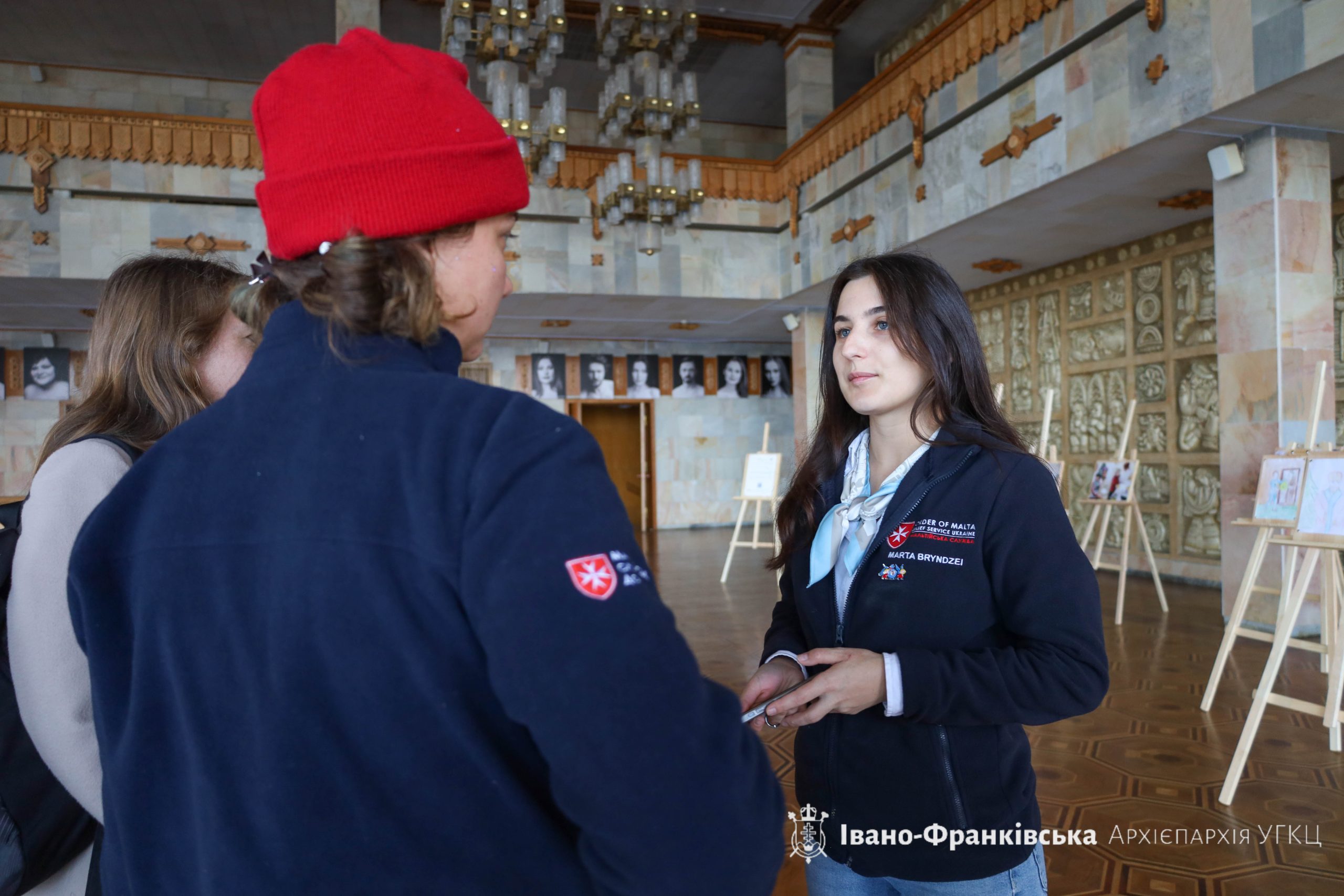 В Івано-Франківському драмтеатрі мальтійці відкрили другу виставку дитячих малюнків В Івано-Франківському драмтеатрі мальтійці відкрили другу виставку дитячих малюнків