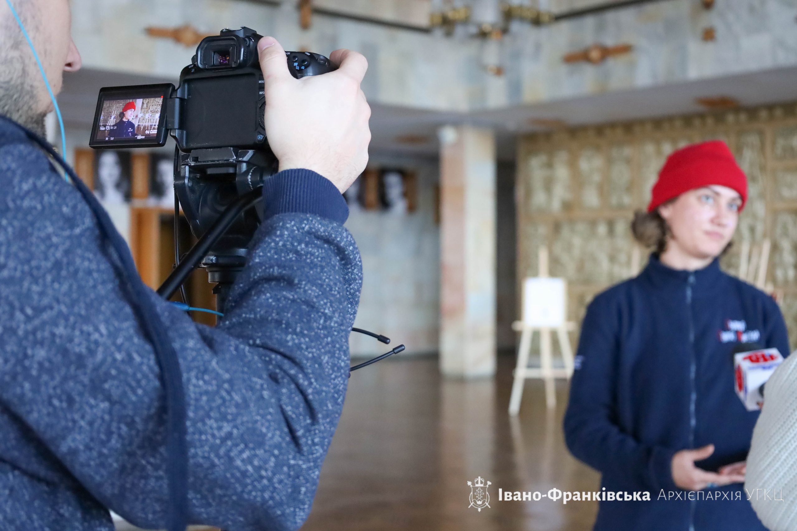 В Івано-Франківському драмтеатрі мальтійці відкрили другу виставку дитячих малюнків В Івано-Франківському драмтеатрі мальтійці відкрили другу виставку дитячих малюнків