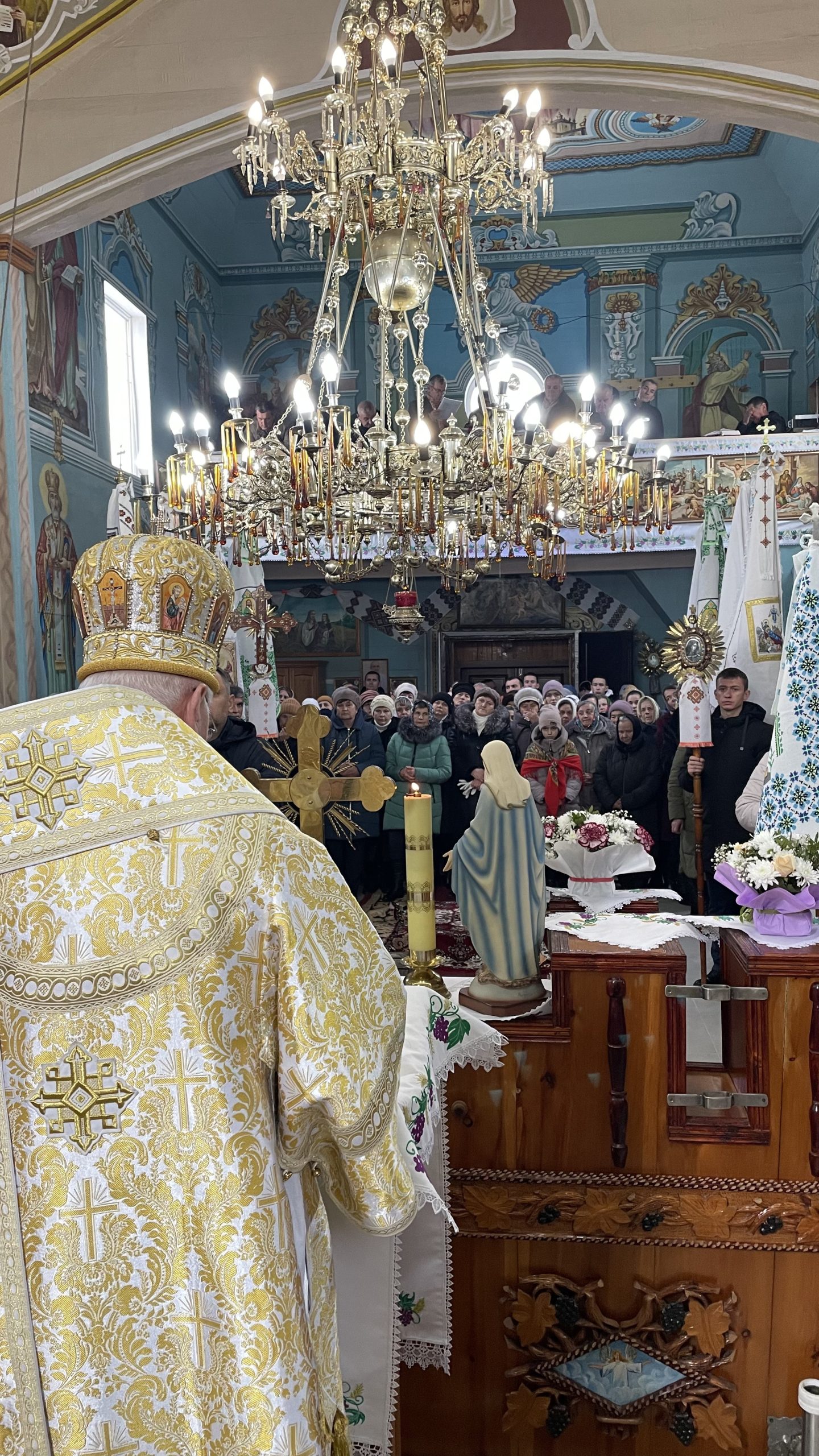 «Вчімося відкривати своє серце для милосердя», — Митрополит Володимир у Негівцях «Вчімося відкривати своє серце для милосердя», — Митрополит Володимир у Негівцях