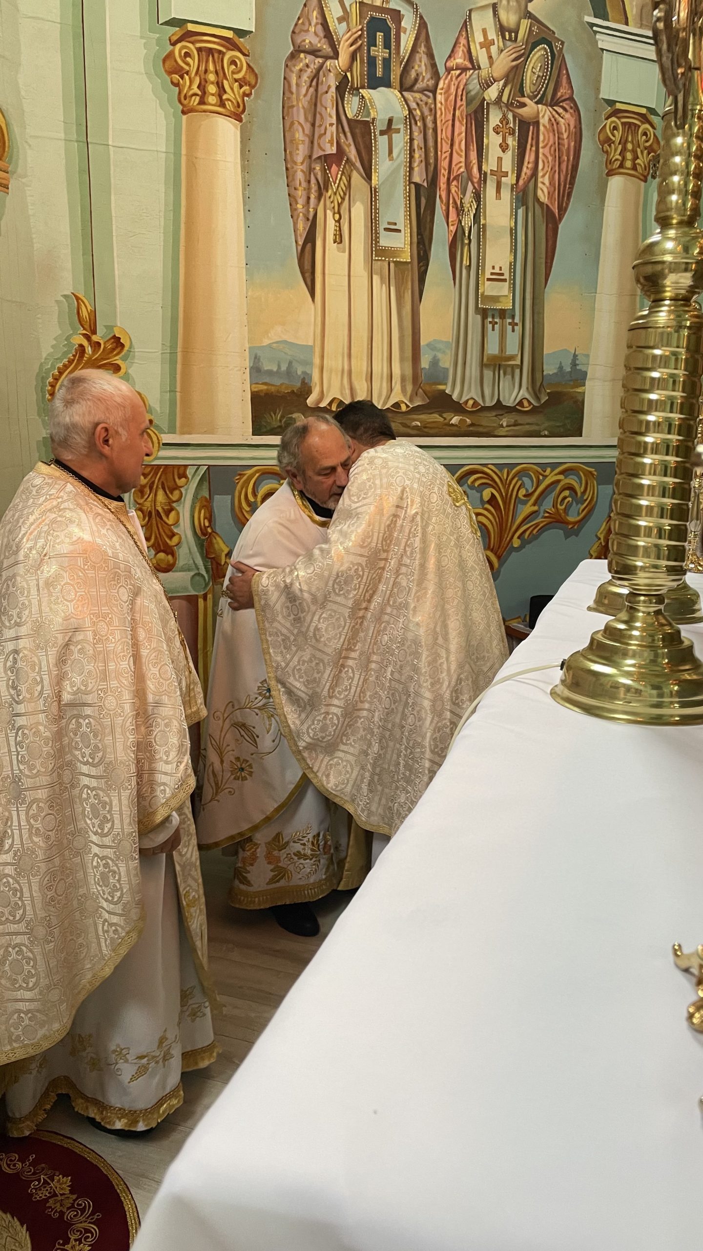 «Вчімося відкривати своє серце для милосердя», — Митрополит Володимир у Негівцях «Вчімося відкривати своє серце для милосердя», — Митрополит Володимир у Негівцях