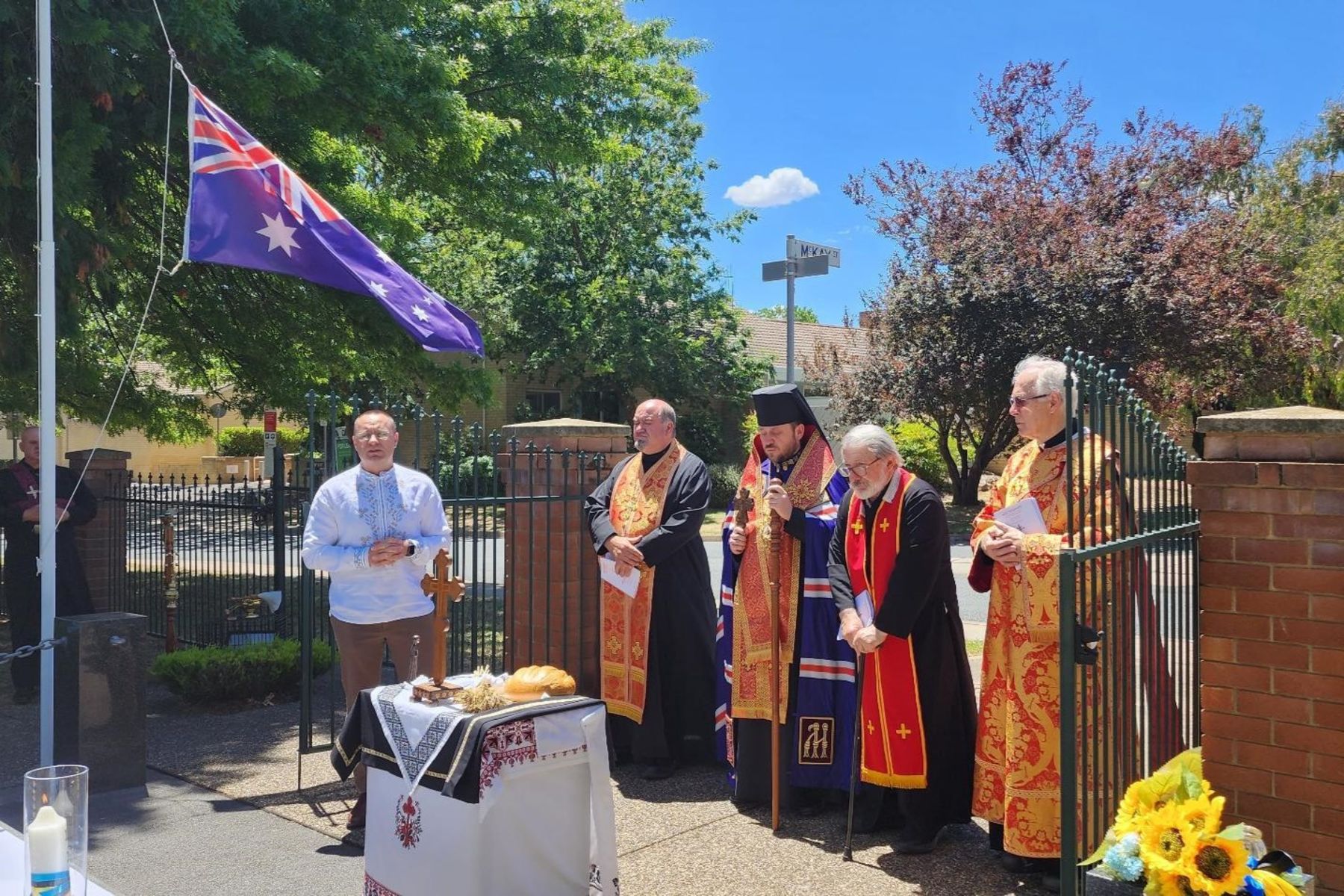 Владика Микола Бичок разом із&nbsp;вірними в&nbsp;Канберрі вшанував пам&rsquo;ять жертв Голодомору