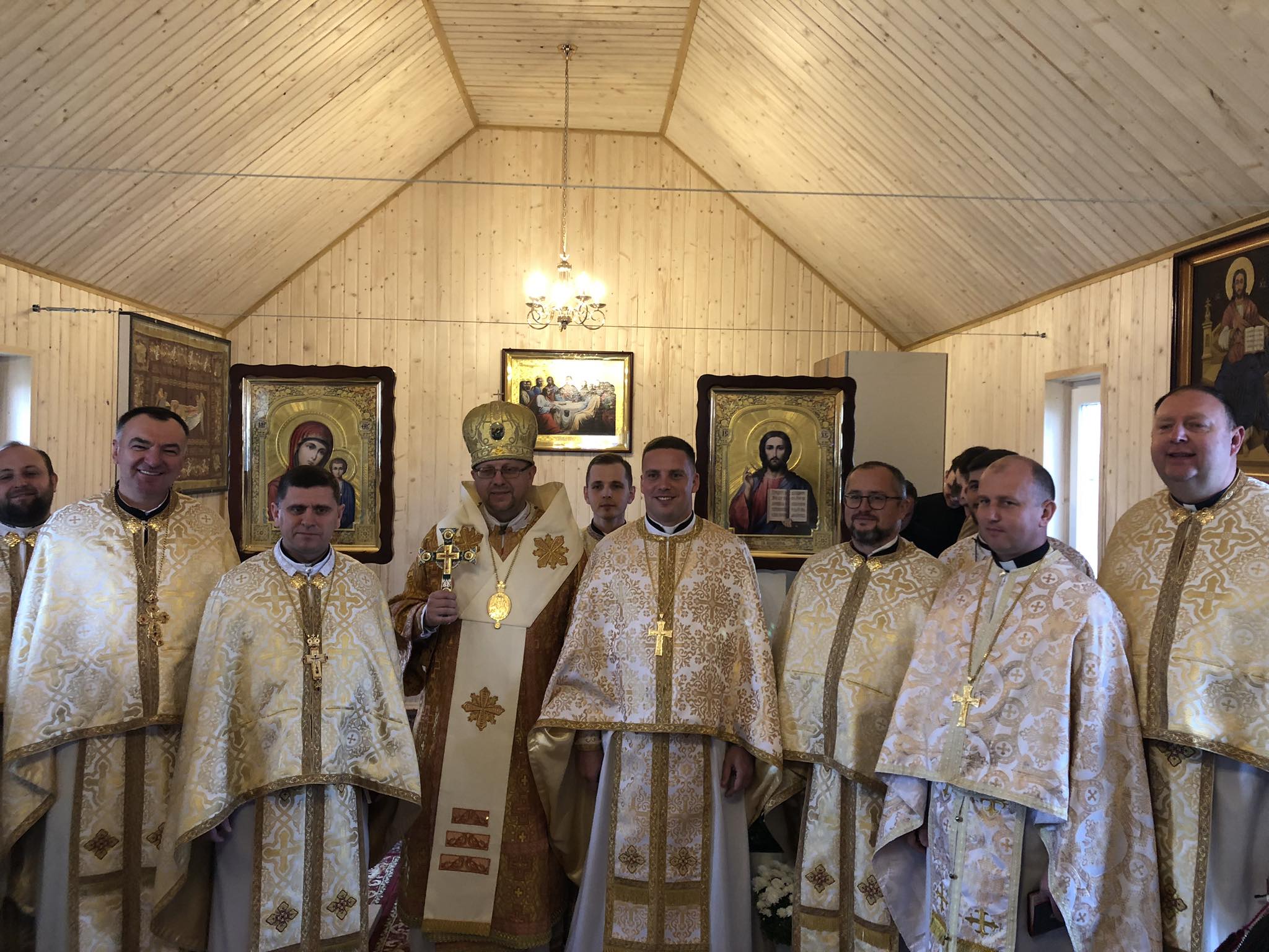 «Вона буде світильником серед будніх днів»: Владика Володимир освятив каплицю Зіслання Святого Духа у Сокільниках «Вона буде світильником серед будніх днів»: Владика Володимир освятив каплицю Зіслання Святого Духа у Сокільниках