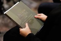 &laquo;З&nbsp;янголом у&nbsp;пікселі&raquo;: Відбулася презентація книжки-історії військового капеланства у&nbsp;Львівській архиєпархії 