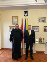 &laquo;100&nbsp;вертепів у&nbsp;Ватикані&raquo;: яворівська шопка та&nbsp;статуя Пресвятої родини італійського митця презентують українські традиції