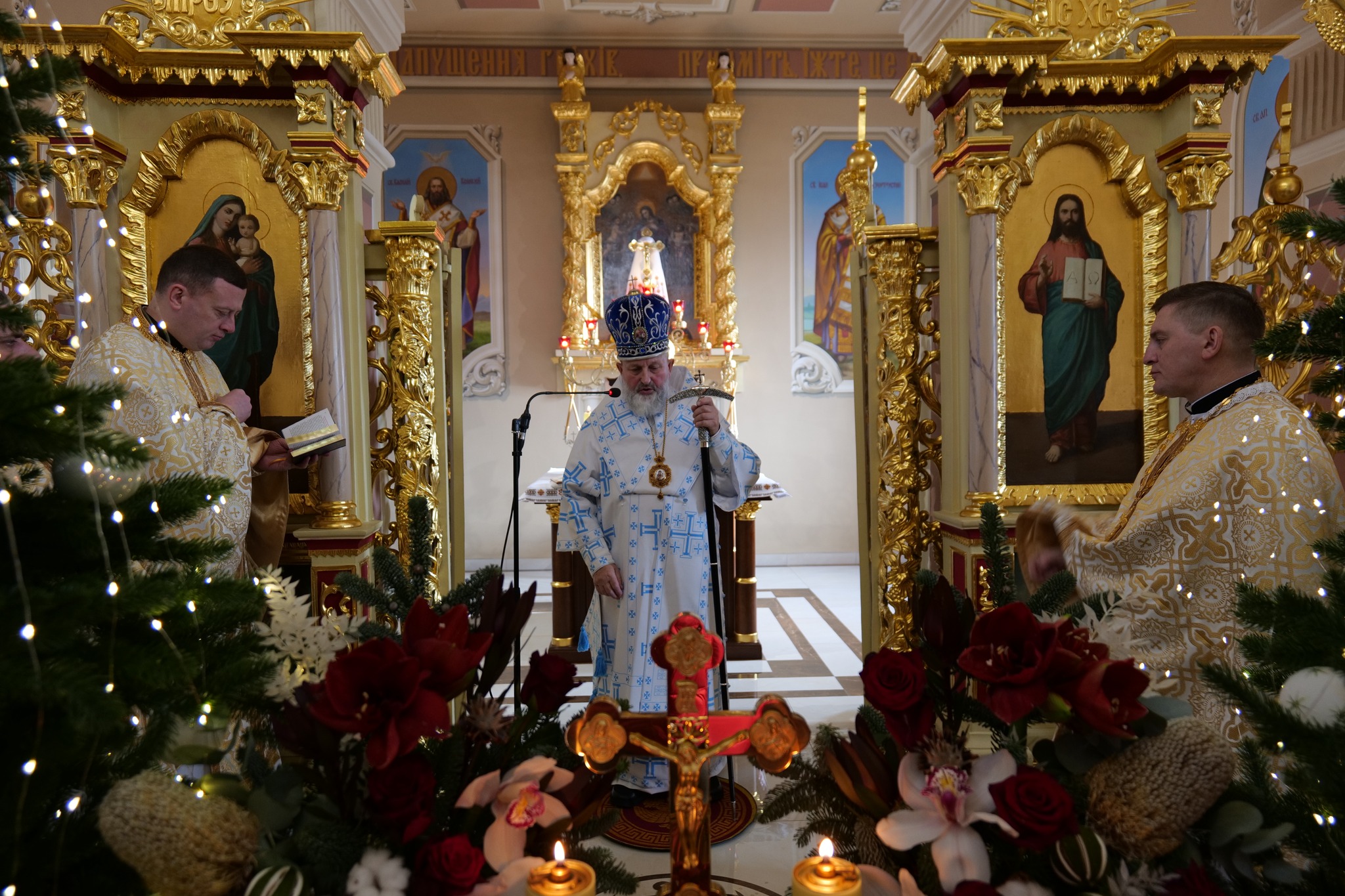 Архиєпископ і Митрополит Львівський Ігор із душпастирськими відвідинами побував на Парафії Собору Пресвятої Богородиці в селі Домажир Архиєпископ і Митрополит Львівський Ігор із душпастирськими відвідинами побував на Парафії Собору Пресвятої Богородиці в селі Домажир