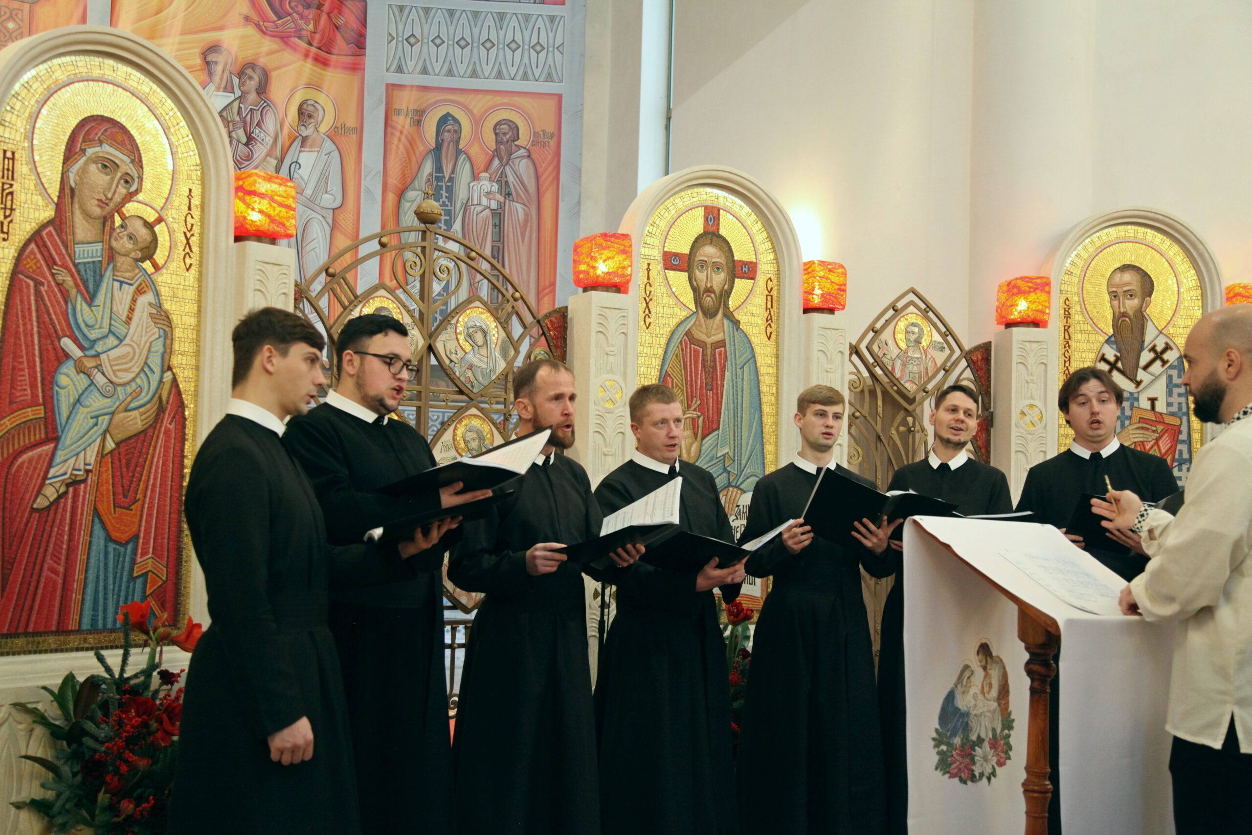 «Дякуємо Йосифу та Марії за різдвяні свята», – владика Володимир у свято Собору Богородиці «Дякуємо Йосифу та Марії за різдвяні свята», – владика Володимир у свято Собору Богородиці