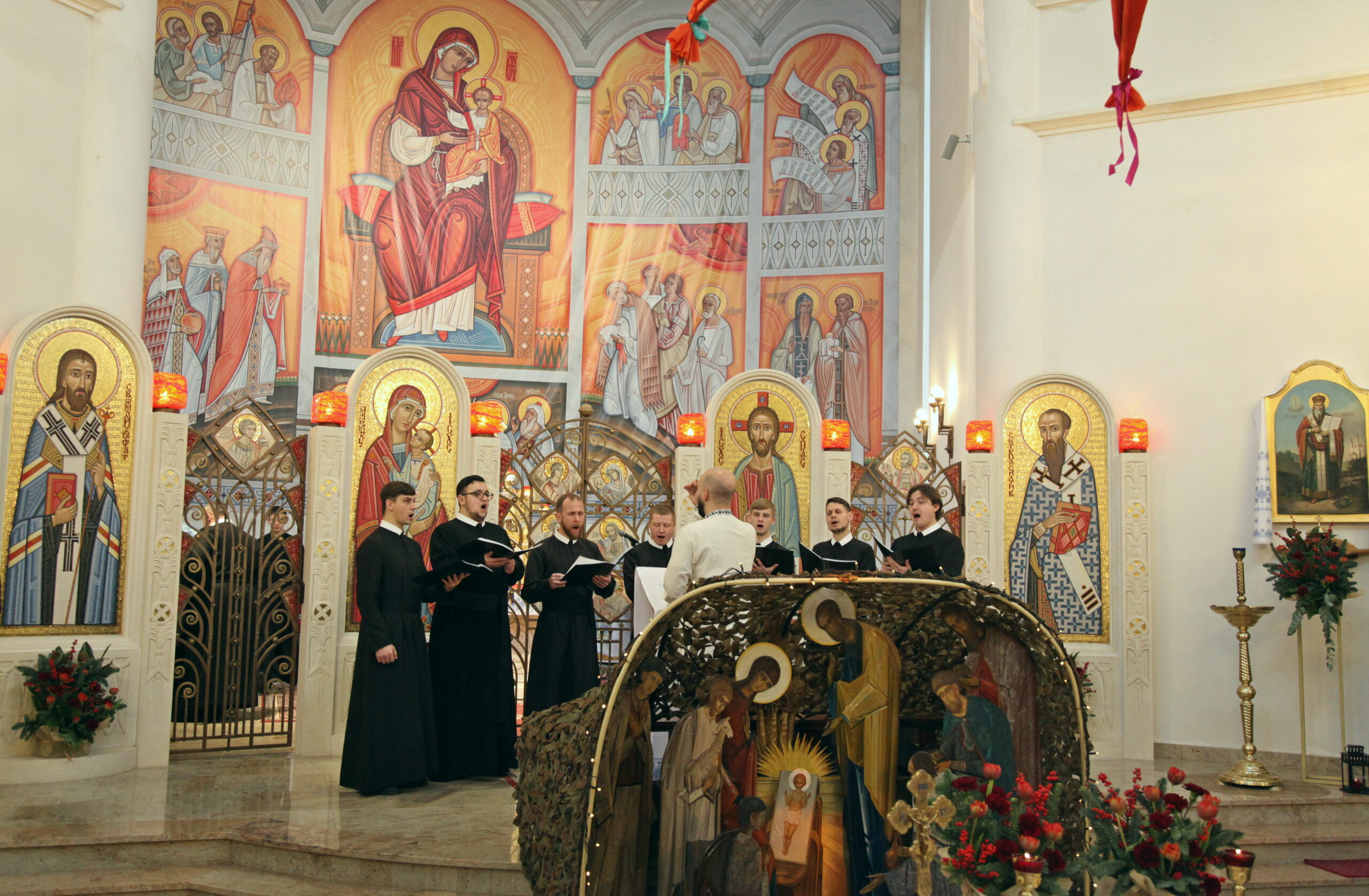 «Дякуємо Йосифу та Марії за різдвяні свята», – владика Володимир у свято Собору Богородиці «Дякуємо Йосифу та Марії за різдвяні свята», – владика Володимир у свято Собору Богородиці