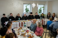 Як в&nbsp;УГКЦ розділили різдвяну трапезу з&nbsp;потребуючими
