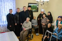 Як в&nbsp;УГКЦ розділили різдвяну трапезу з&nbsp;потребуючими