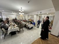 Як в&nbsp;УГКЦ розділили різдвяну трапезу з&nbsp;потребуючими