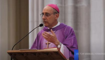 Кардинал Фернандес наполягає на благословенні ЛГБТ-пар і стверджує, що “це не єресь” Кардинал Фернандес наполягає на благословенні ЛГБТ-пар і стверджує, що “це не єресь”