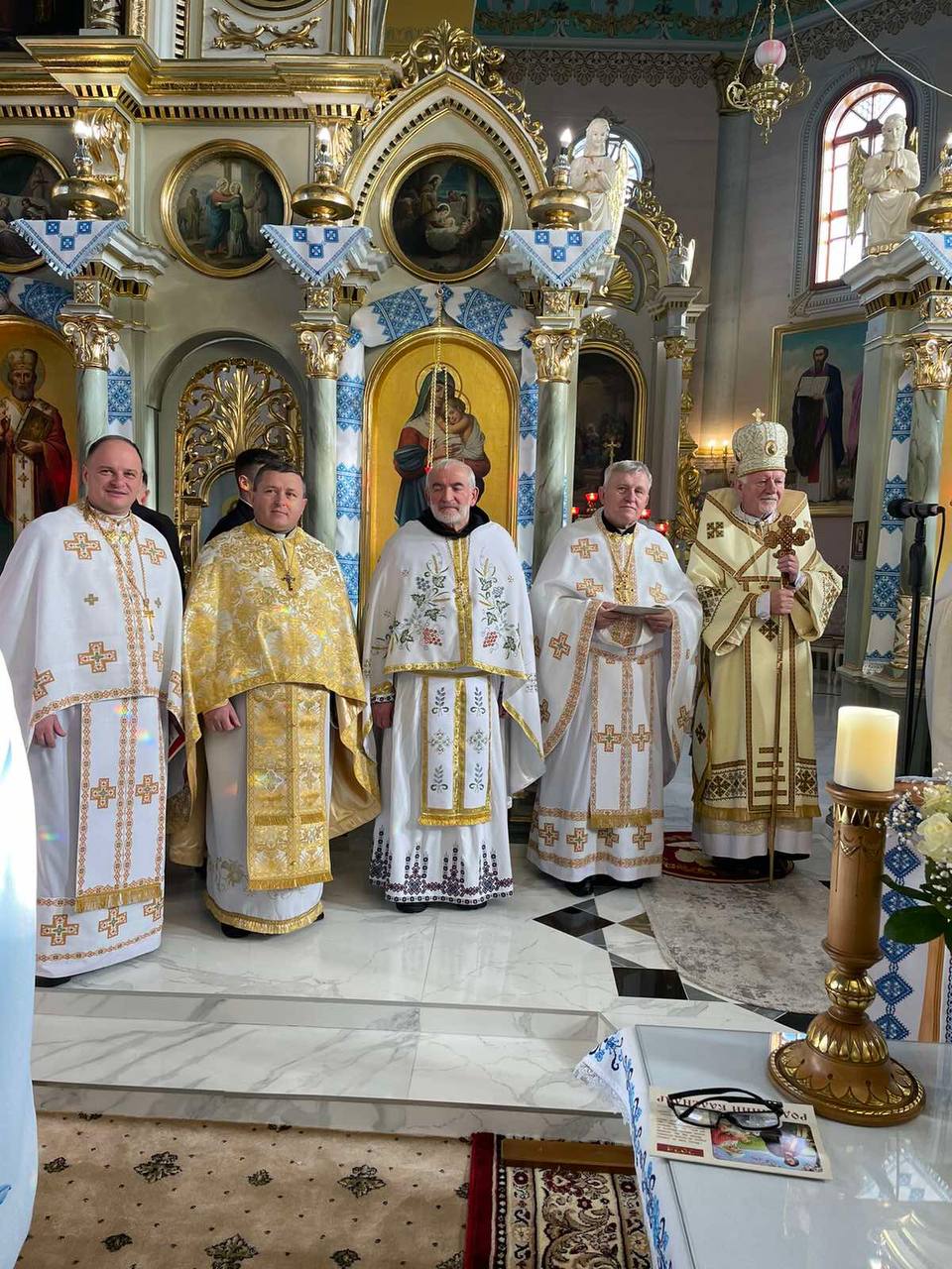 «Літургія є невичерпним джерелом Божих ласк і благословення», – Митрополит Володимир під час візиту у Перегінське «Літургія є невичерпним джерелом Божих ласк і благословення», – Митрополит Володимир під час візиту у Перегінське