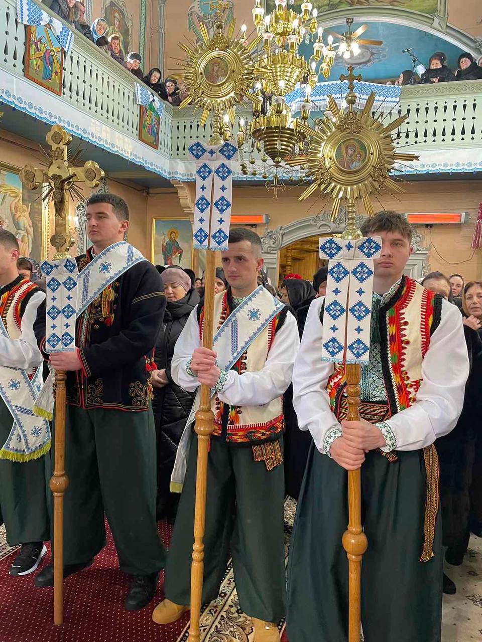 «Літургія є невичерпним джерелом Божих ласк і благословення», – Митрополит Володимир під час візиту у Перегінське «Літургія є невичерпним джерелом Божих ласк і благословення», – Митрополит Володимир під час візиту у Перегінське