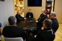 &laquo;Ми&nbsp;тут разом, аби відчути єднання&raquo;, - Глава УГКЦ із Постійним Синодом освятив вертеп на&nbsp;центральній площі Чернівців