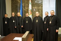 &laquo;Ми&nbsp;тут разом, аби відчути єднання&raquo;: Глава УГКЦ з Постійним Синодом освятив вертеп на&nbsp;центральній площі Чернівців