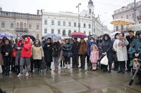 &laquo;Ми&nbsp;тут разом, аби відчути єднання&raquo;: Глава УГКЦ з Постійним Синодом освятив вертеп на&nbsp;центральній площі Чернівців