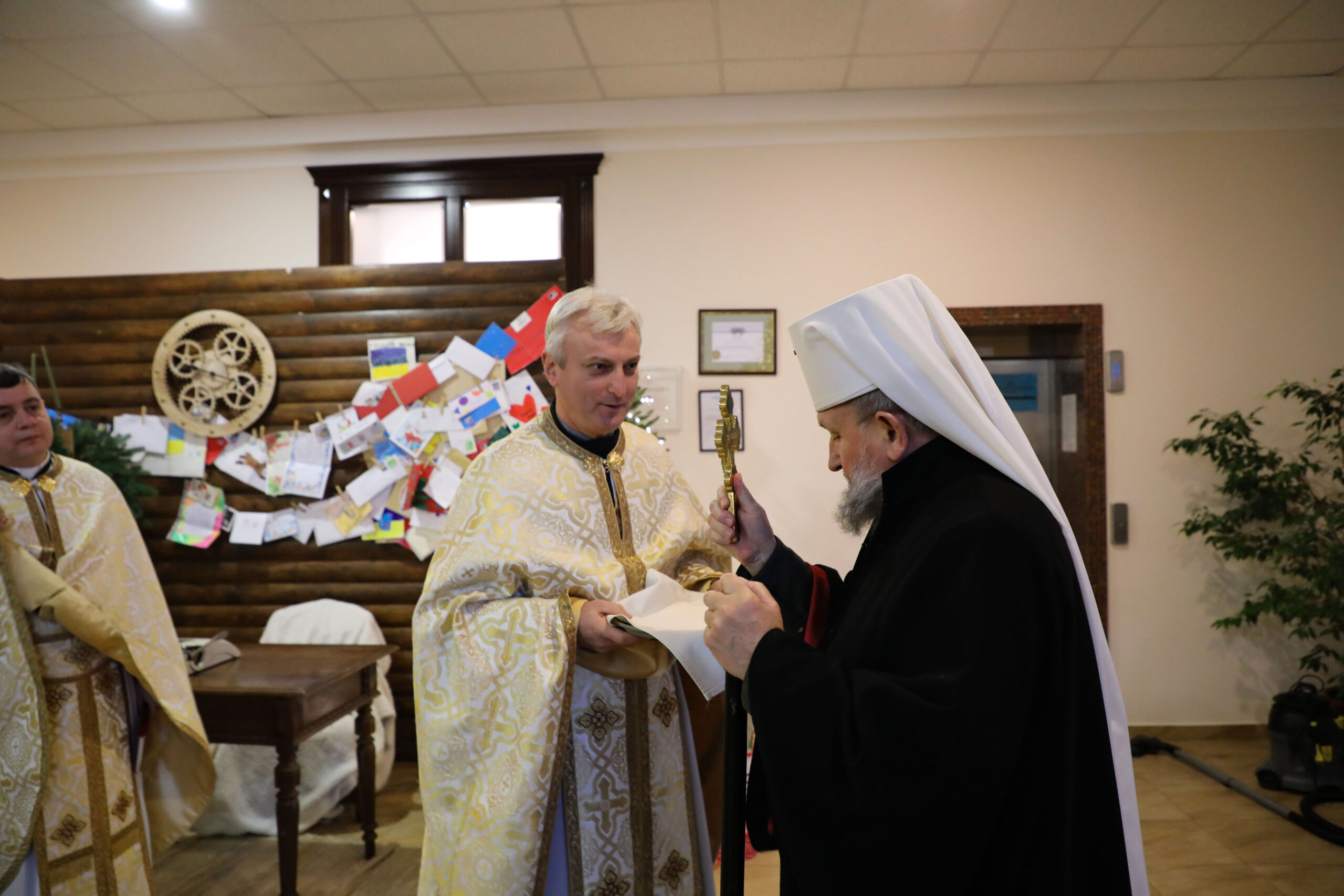 Митрополит Ігор: «Будьмо постійно готові, щоб давати відсіч злим силам темряви, проявляючи чуйність та, дорожачи своєю душею!» Митрополит Ігор: «Будьмо постійно готові, щоб давати відсіч злим силам темряви, проявляючи чуйність та, дорожачи своєю душею!»