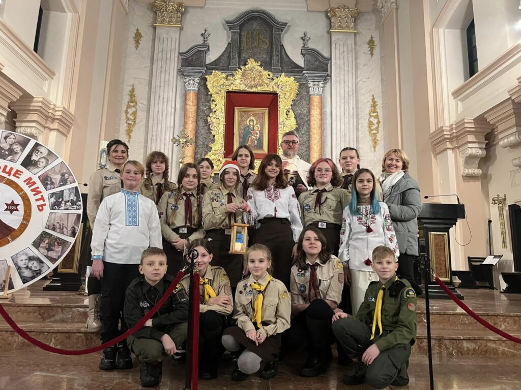 Отець Віталій Козак: головні чудеса – це збережені життя захисників Отець Віталій Козак: головні чудеса – це збережені життя захисників