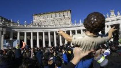 Папа: не забуваймо про наших братів і сестер, які страждають через війну Папа: не забуваймо про наших братів і сестер, які страждають через війну