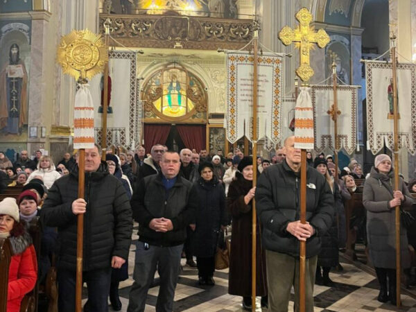 Преосвященний владика Петро Голіней провів триденні реколекції у Тернопільському Архикатедральному Соборі і взяв участь у святкуванні Престольного празника