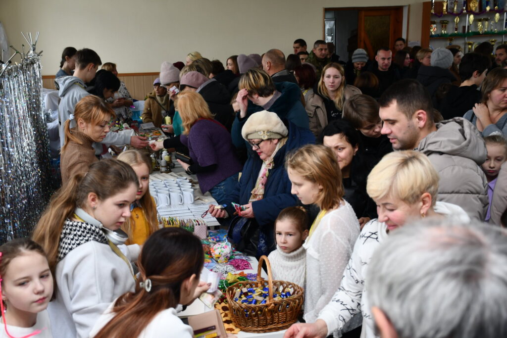 У Козятині до&nbsp;Дня волонтера парафія УГКЦ провела благодійний ярмарок