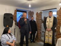 Владика Йосафат Мощич освятив першу в Чернівцях інклюзивну кав’ярню