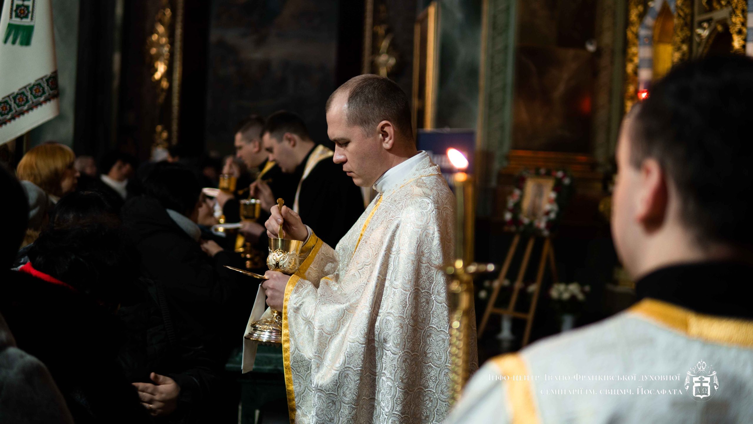 Владика Кеннет Новаківський очолив Божественну Літургію у головній святині міста Владика Кеннет Новаківський очолив Божественну Літургію у головній святині міста