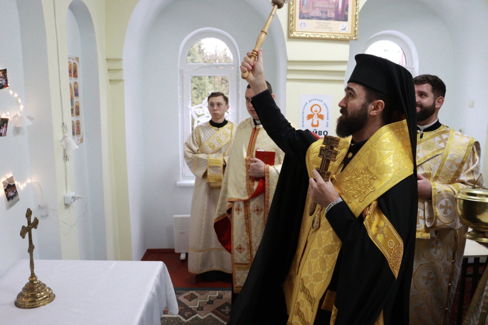 Владика Микола Семенишин з архіпастирським візитом відвідав Рожнятів Владика Микола Семенишин з архіпастирським візитом відвідав Рожнятів