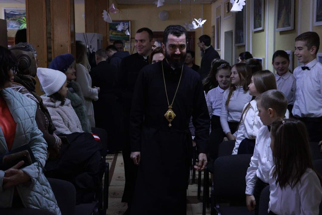 Владика Микола Семенишин з архіпастирським візитом відвідав Рожнятів Владика Микола Семенишин з архіпастирським візитом відвідав Рожнятів