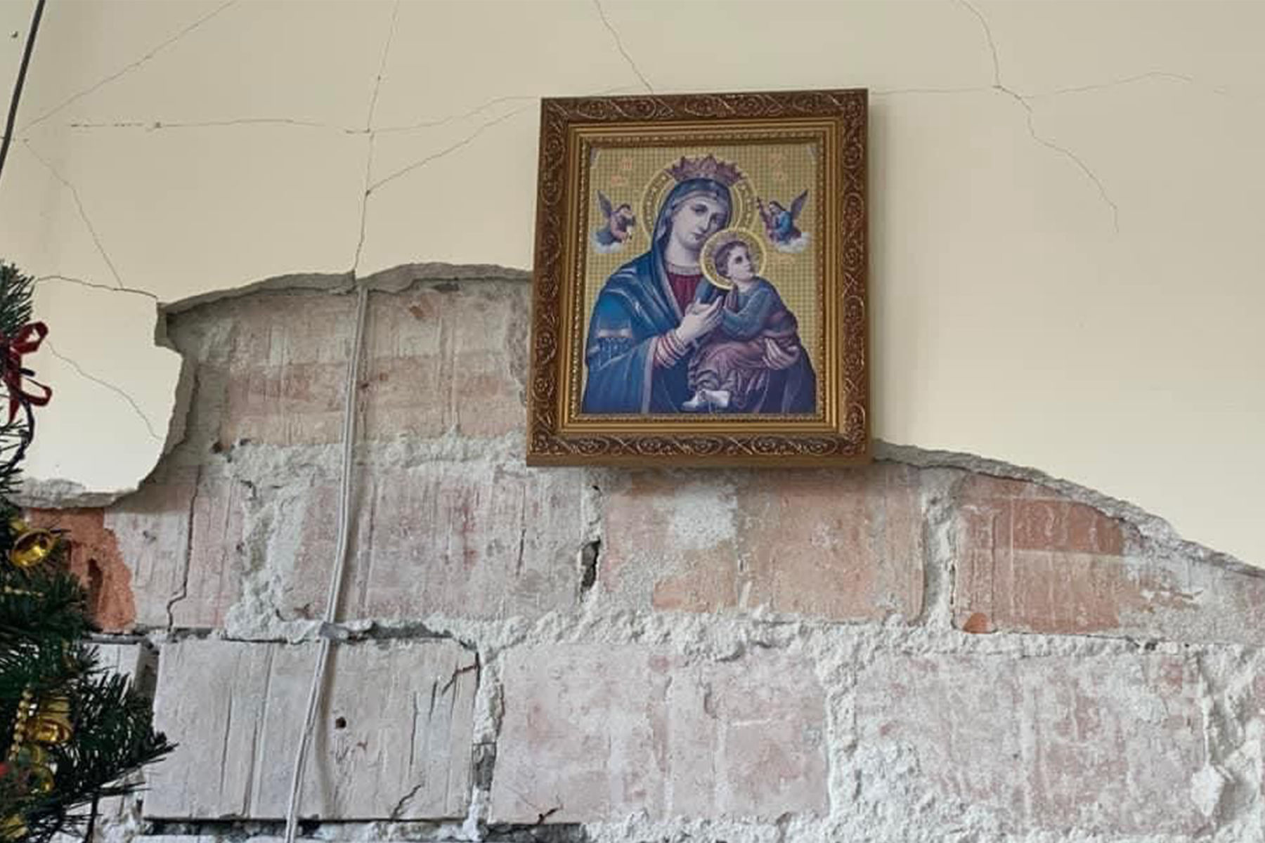 &laquo;Ворог не&nbsp;залишає наміру знищити нас&raquo;: Львівський митрополит висловив співчуття постраждалим від ракетних ударів у&nbsp;Львові