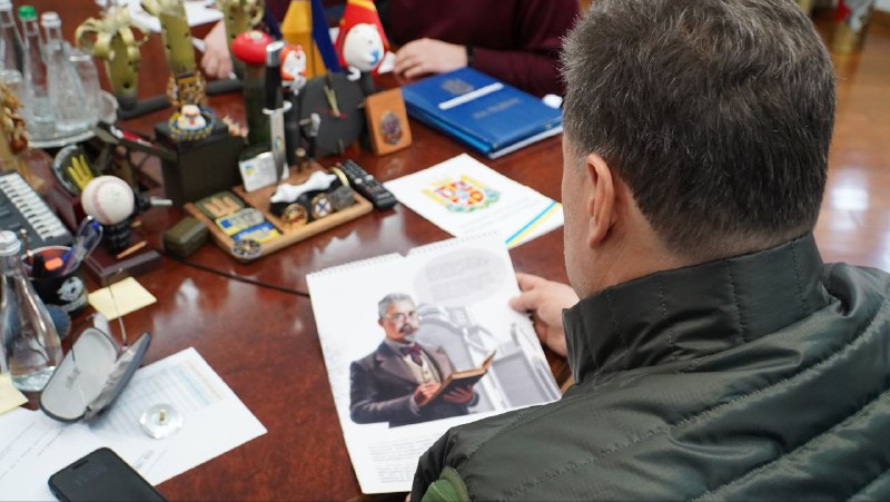 🗣 Сьогодні мав чергову зустріч з нашою молоддю - представниками молодіжної ради при Житомирській обласній військовій адміністрації. 🗣 Сьогодні мав чергову зустріч з нашою молоддю - представниками молодіжної ради при Житомирській обласній військовій адміністрації.