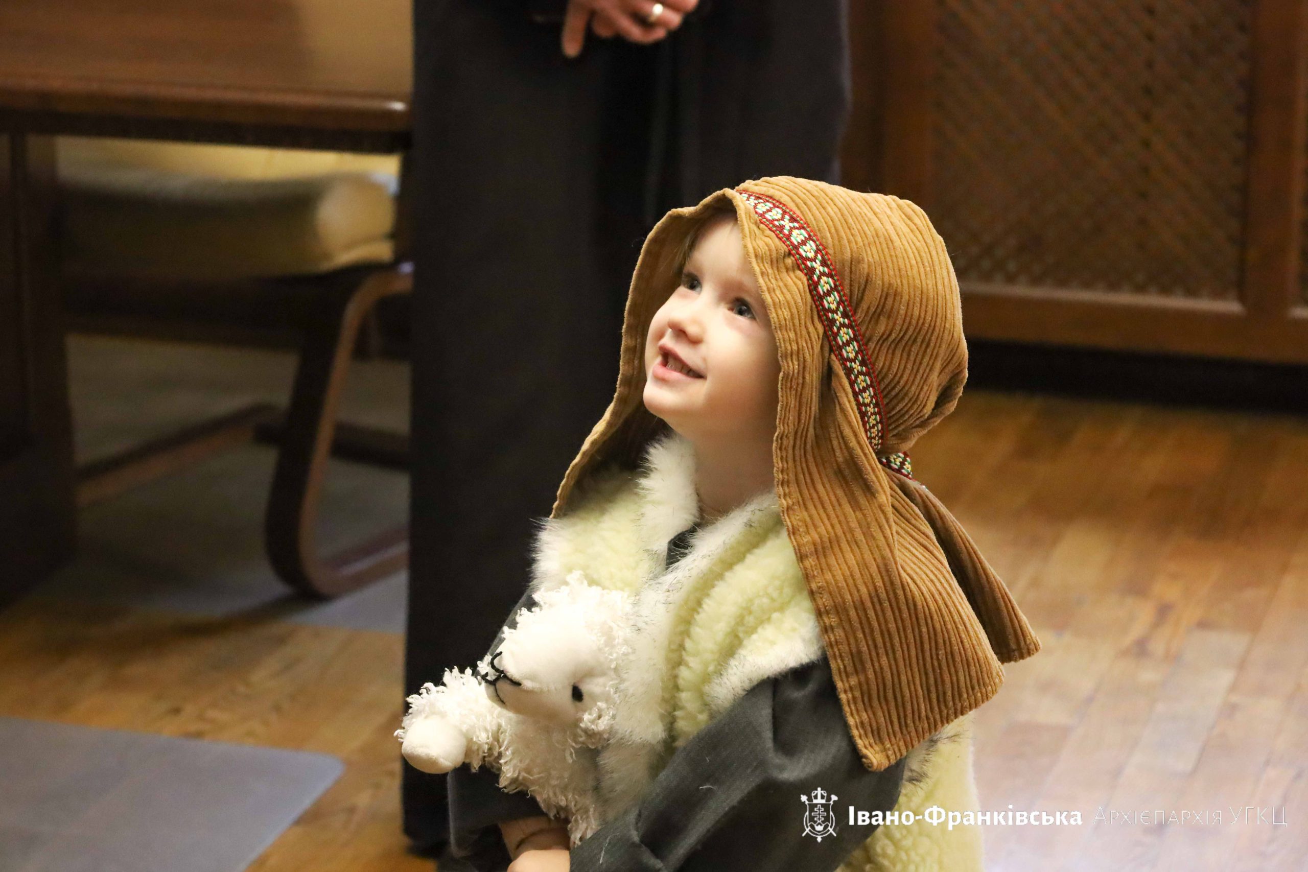 До архієпархіального управління завітали колядники До архієпархіального управління завітали колядники