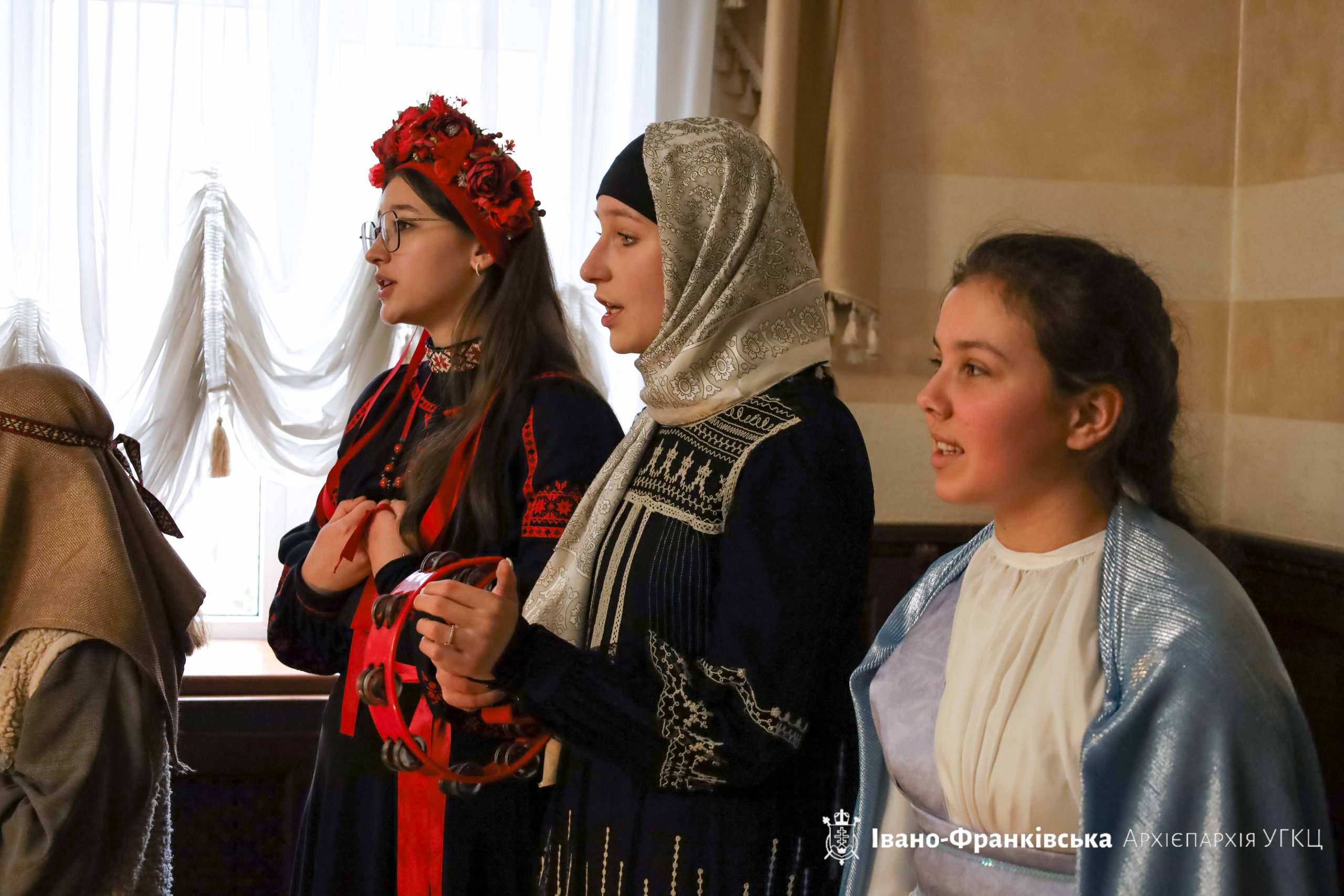 До архієпархіального управління завітали колядники До архієпархіального управління завітали колядники