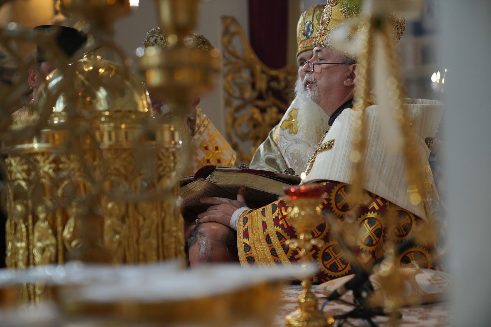 Митрополити Шептицький, Рутський, Рогоза: владика Йона Максім має київську лінію апостольського приємства