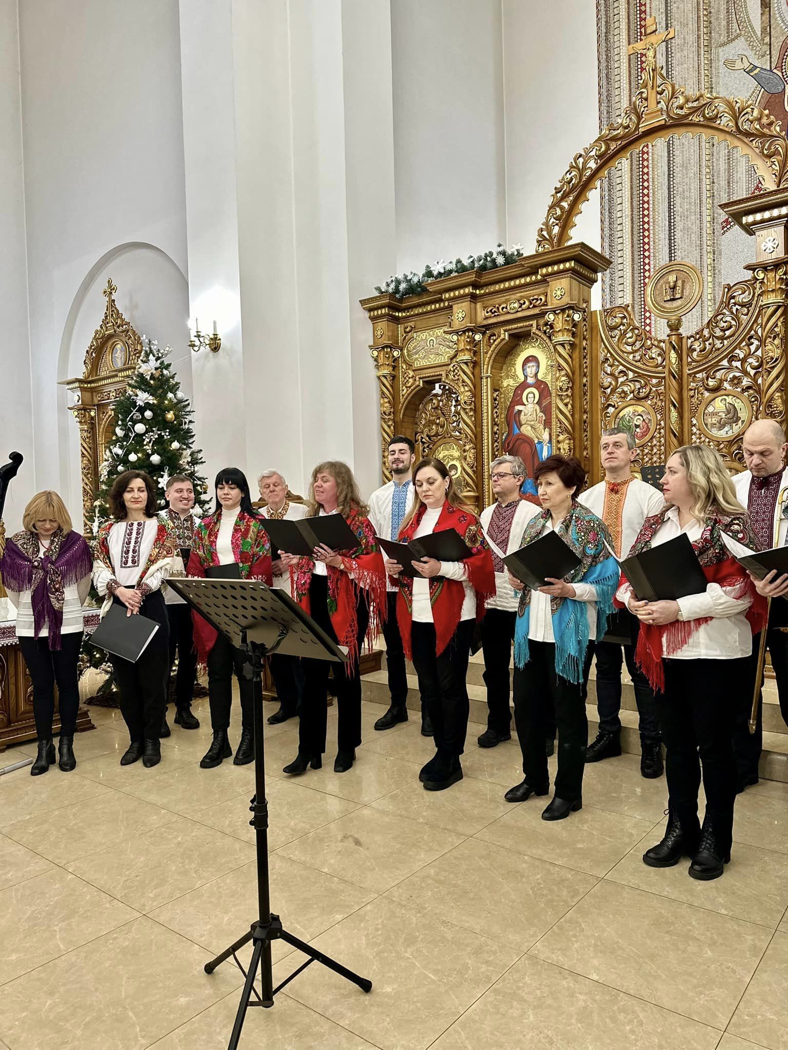 На парафії Різдва Пресвятої Богородиці представили вертепне дійство На парафії Різдва Пресвятої Богородиці представили вертепне дійство