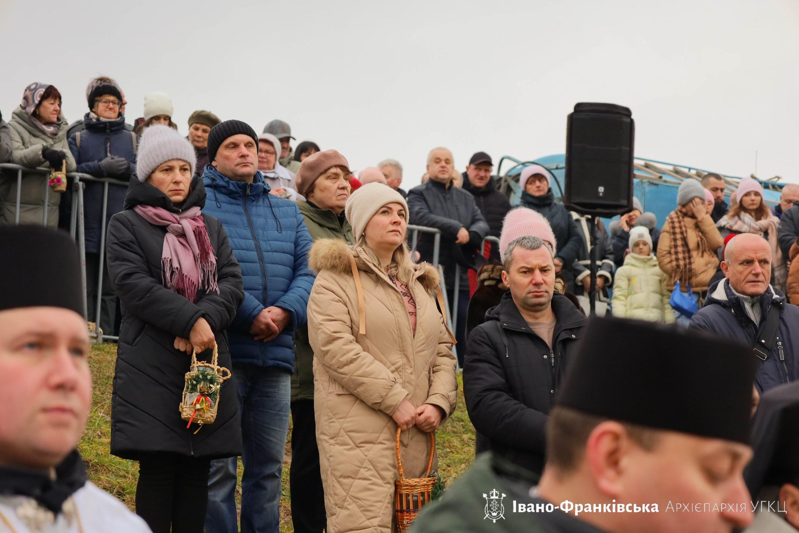 На річці Бистриця Надвірнянська відбулося традиційне водосвяття На річці Бистриця Надвірнянська відбулося традиційне водосвяття