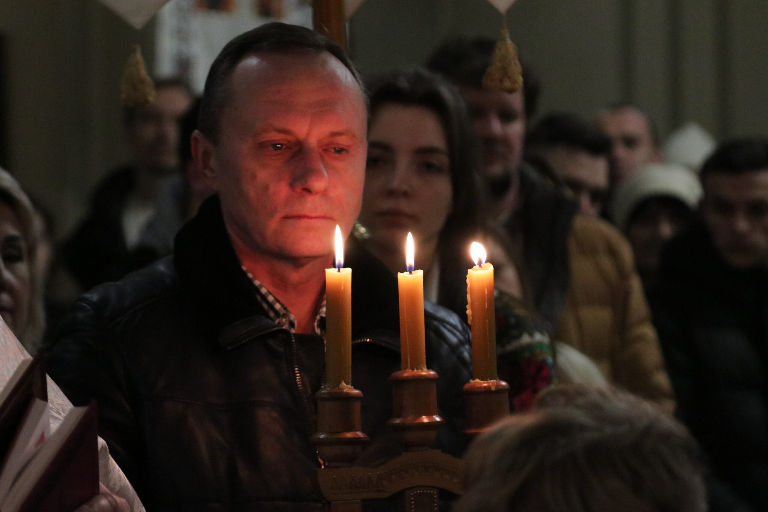 «Пронесімо гідно впродовж життя все те, що ми отримали в хрещенні», – владика Володимир на Богоявлення «Пронесімо гідно впродовж життя все те, що ми отримали в хрещенні», – владика Володимир на Богоявлення