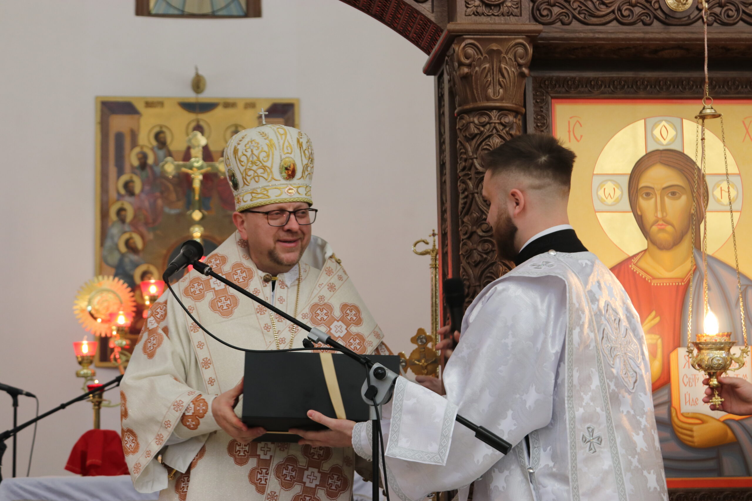 «Просимо святителів Василія, Григорія та Івана опікуватися Олексієм»: Владика Володимир звершив дияконське рукоположення Олексія Ядчишина «Просимо святителів Василія, Григорія та Івана опікуватися Олексієм»: Владика Володимир звершив дияконське рукоположення Олексія Ядчишина