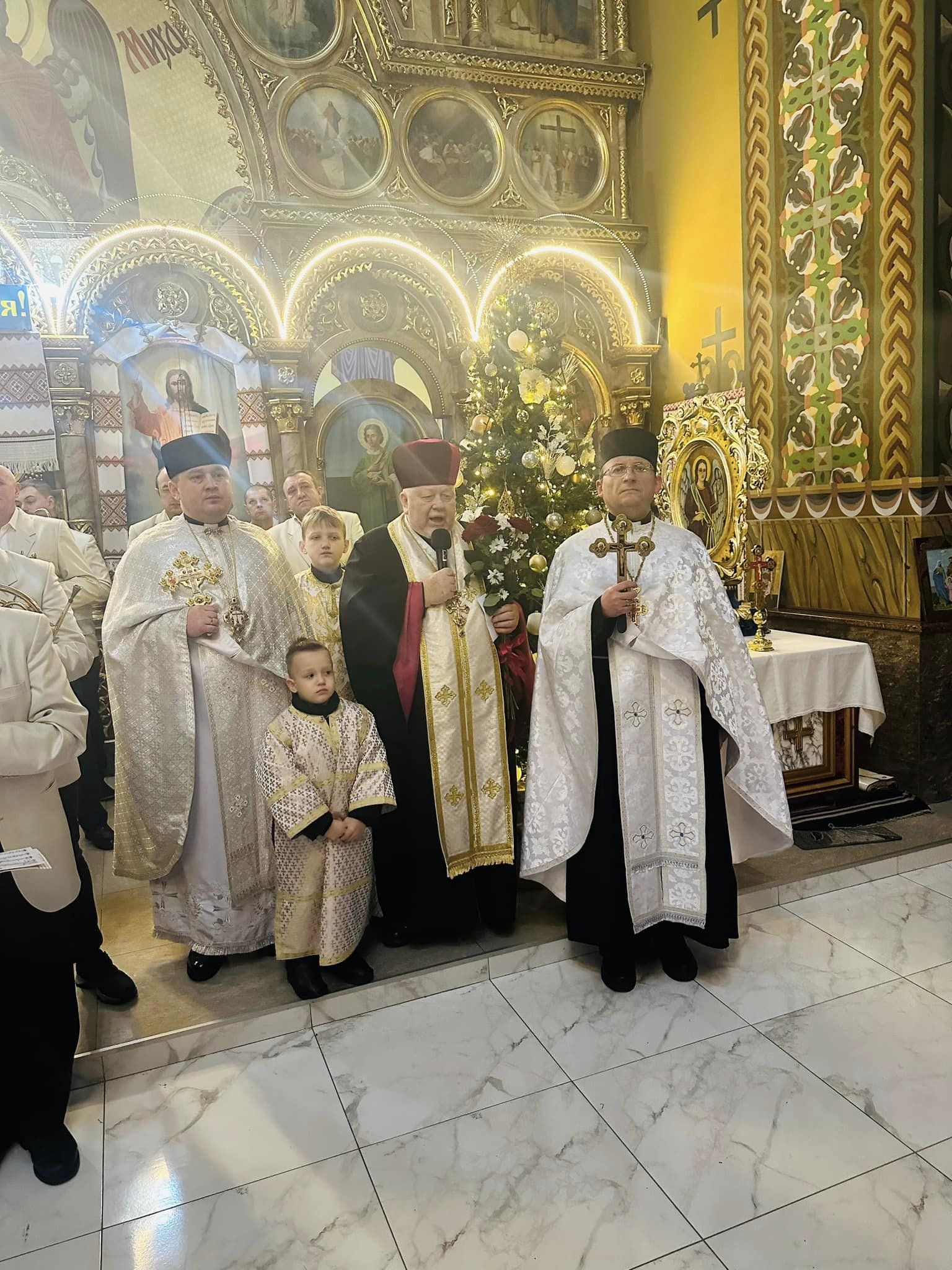 У Калуші відзначили 50-ліття священичого служіння о. Михайла Бігуна У Калуші відзначили 50-ліття священичого служіння о. Михайла Бігуна