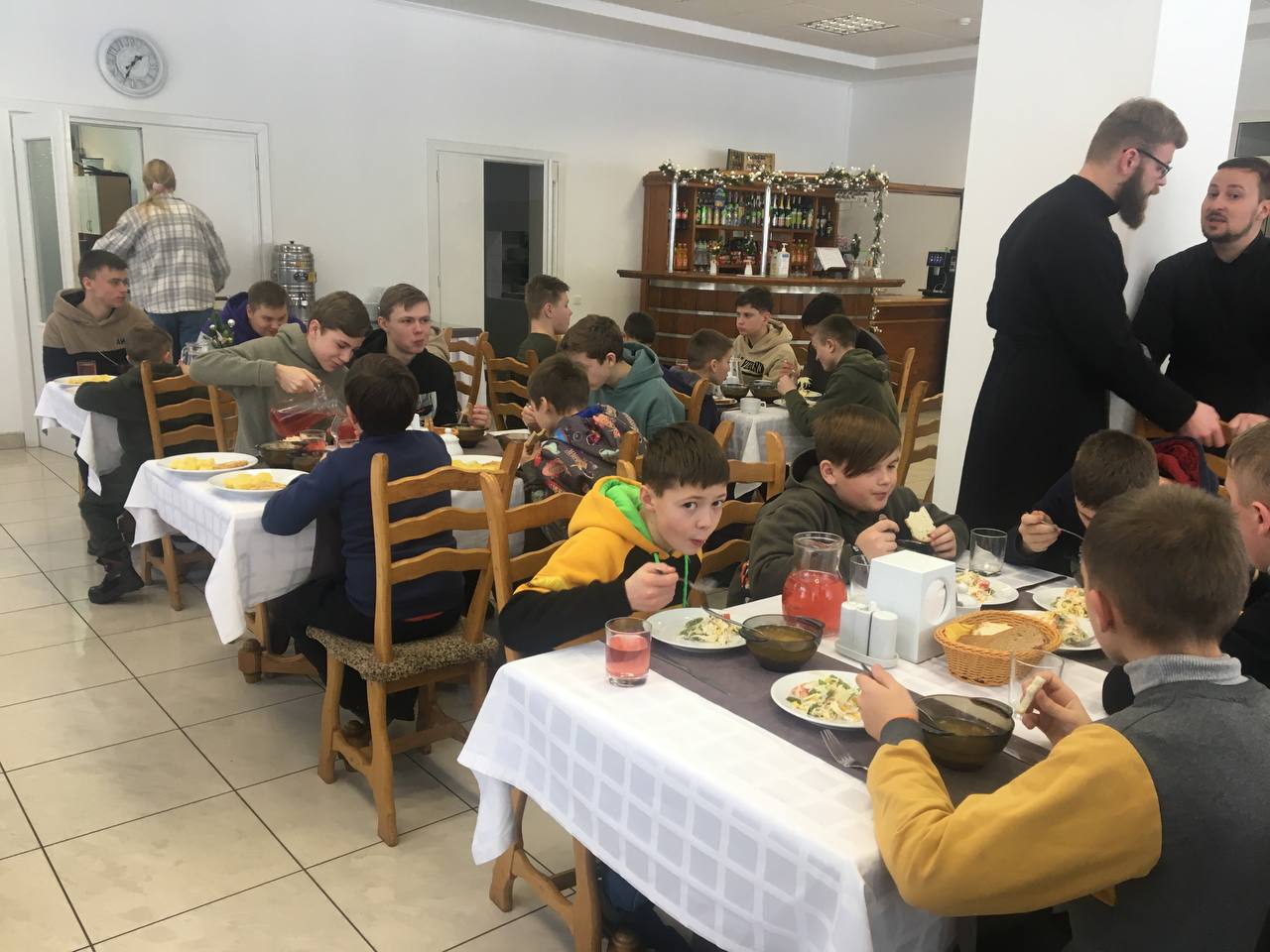 У Львівській Архиєпархії стартував освітньо-виховний захід «Школа вівтарника» У Львівській Архиєпархії стартував освітньо-виховний захід «Школа вівтарника»