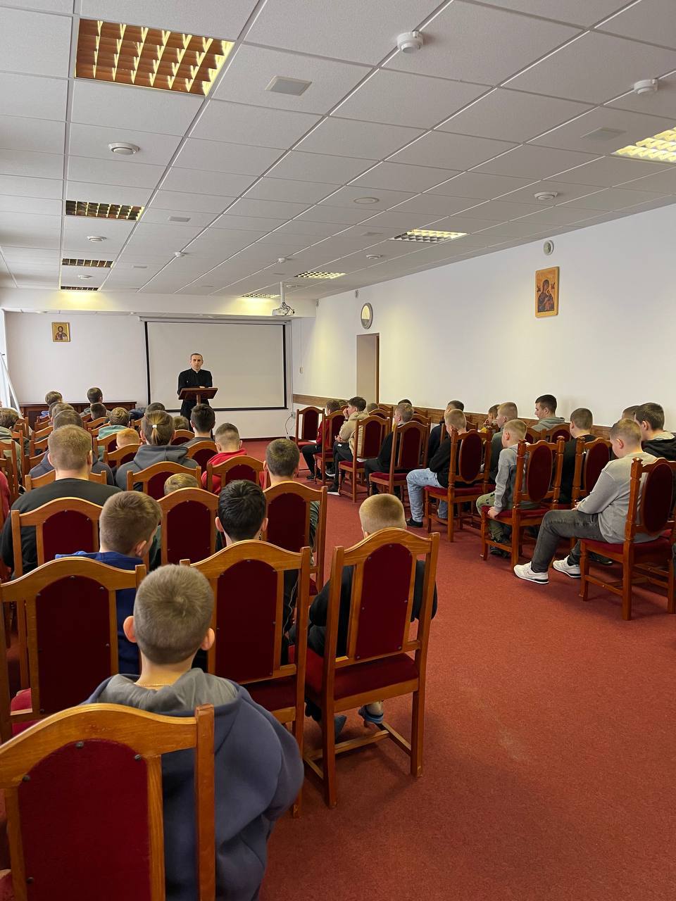 У Львівській Архиєпархії стартував освітньо-виховний захід «Школа вівтарника» У Львівській Архиєпархії стартував освітньо-виховний захід «Школа вівтарника»