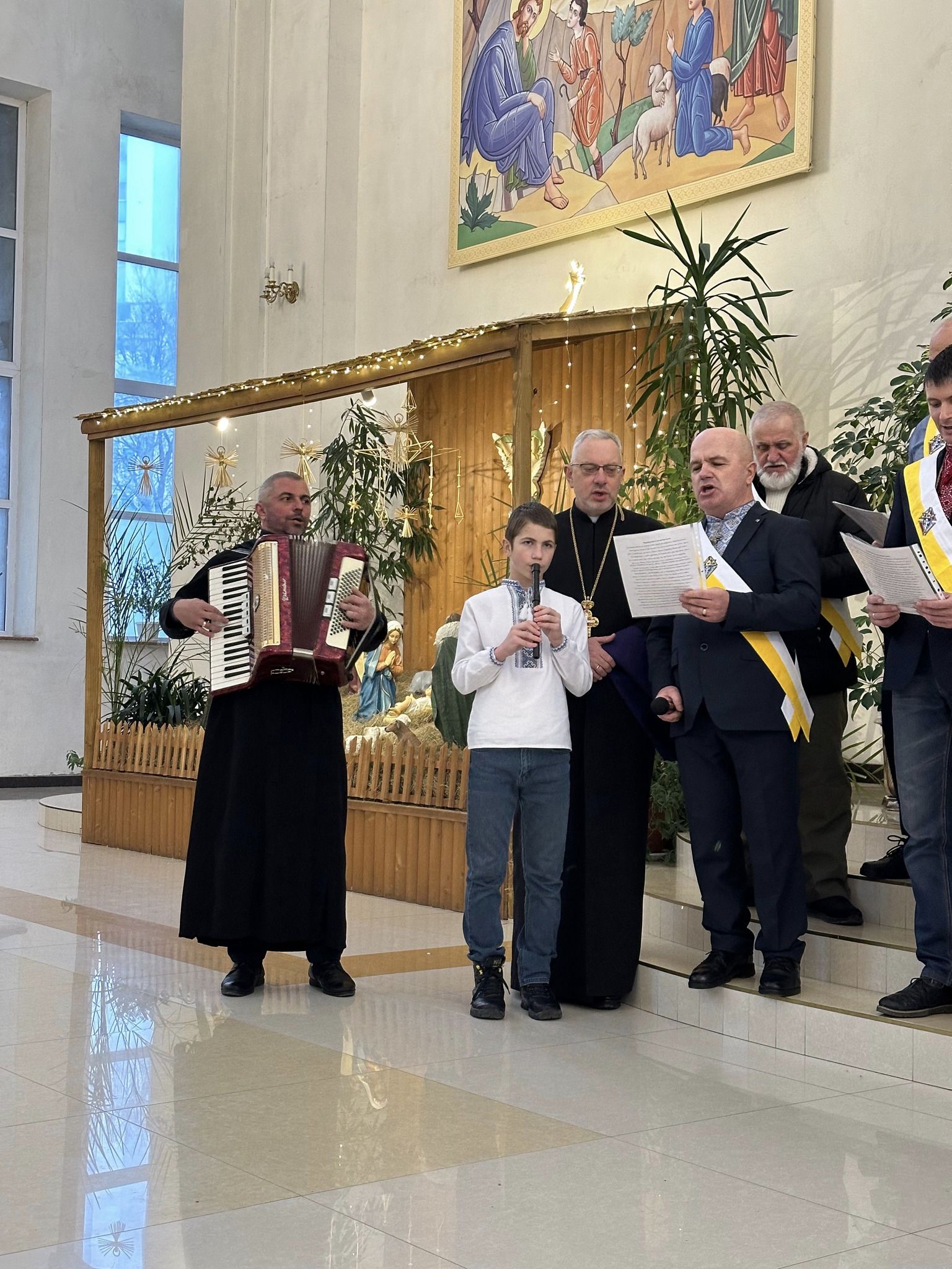 У соборі Преображення Господнього відбулася урочиста розколяда У соборі Преображення Господнього відбулася урочиста розколяда