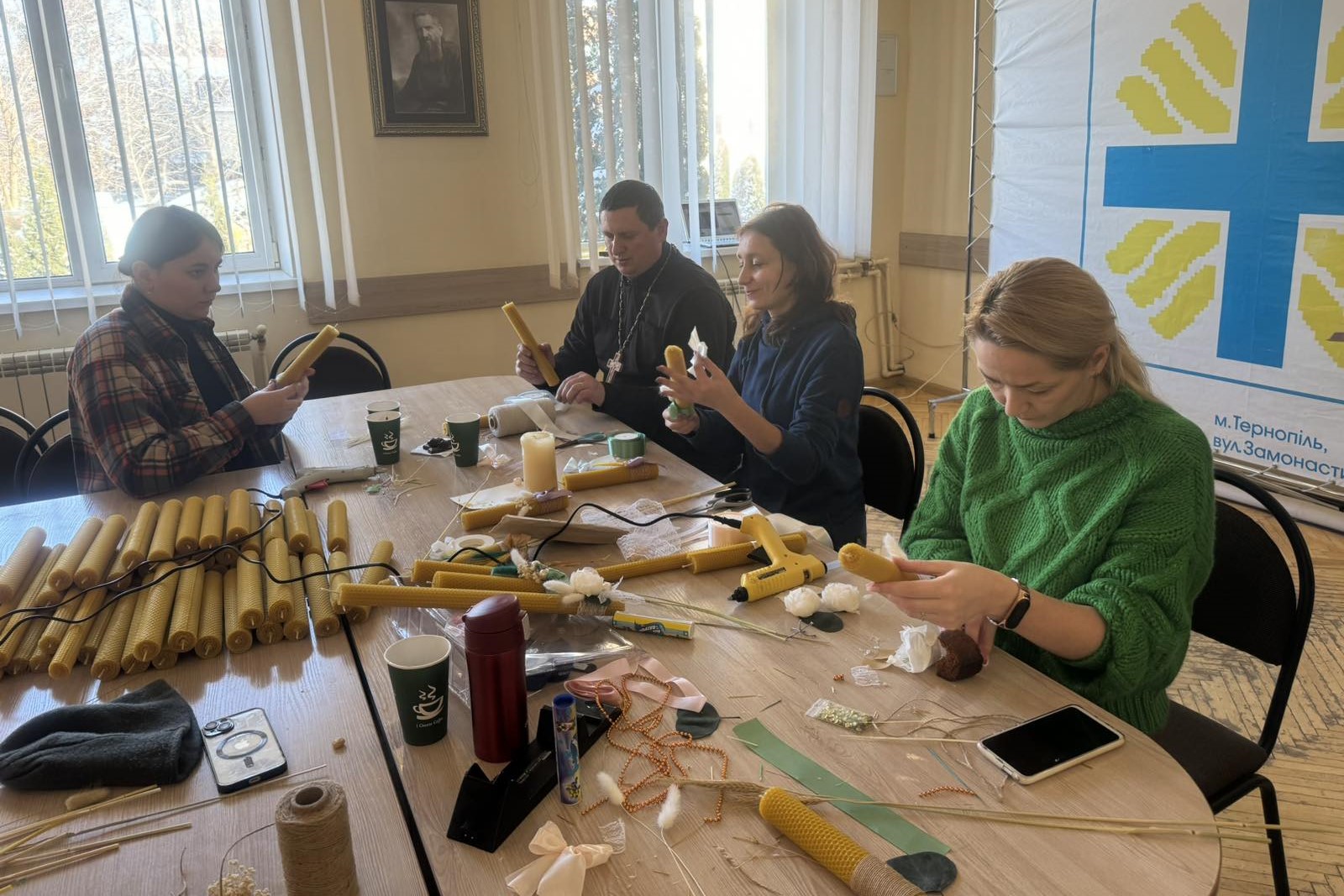 У Тернополі триває екосоціальна акція &laquo;Зігрій вбогого світлом стрітенської свічки&raquo;