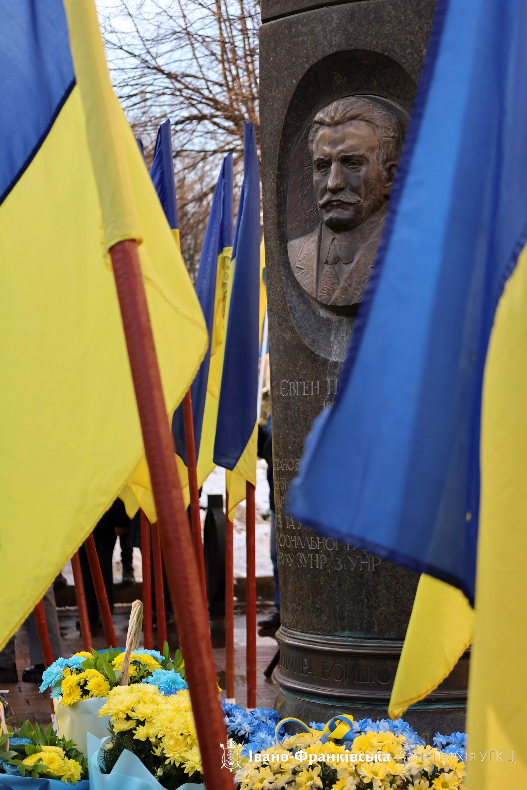 В Івано-Франківську молитовно відзначили день Соборності України В Івано-Франківську молитовно відзначили день Соборності України