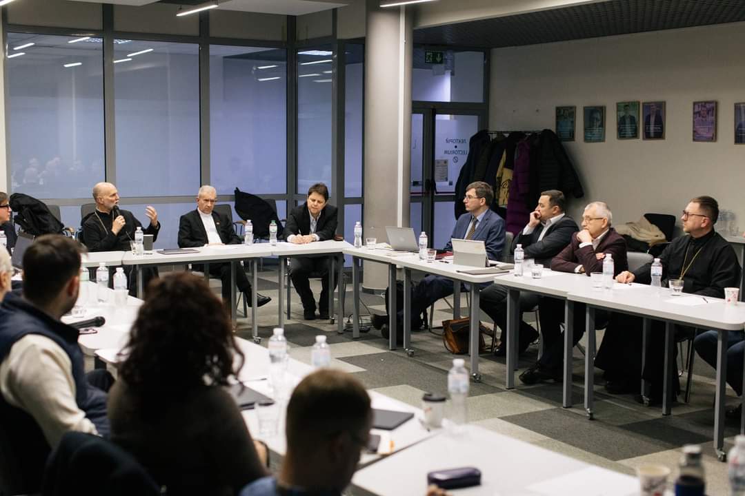 Владика Володимир взяв участь у першому спільному засіданні Сенату УКУ та Наглядової ради НаУКМА Владика Володимир взяв участь у першому спільному засіданні Сенату УКУ та Наглядової ради НаУКМА