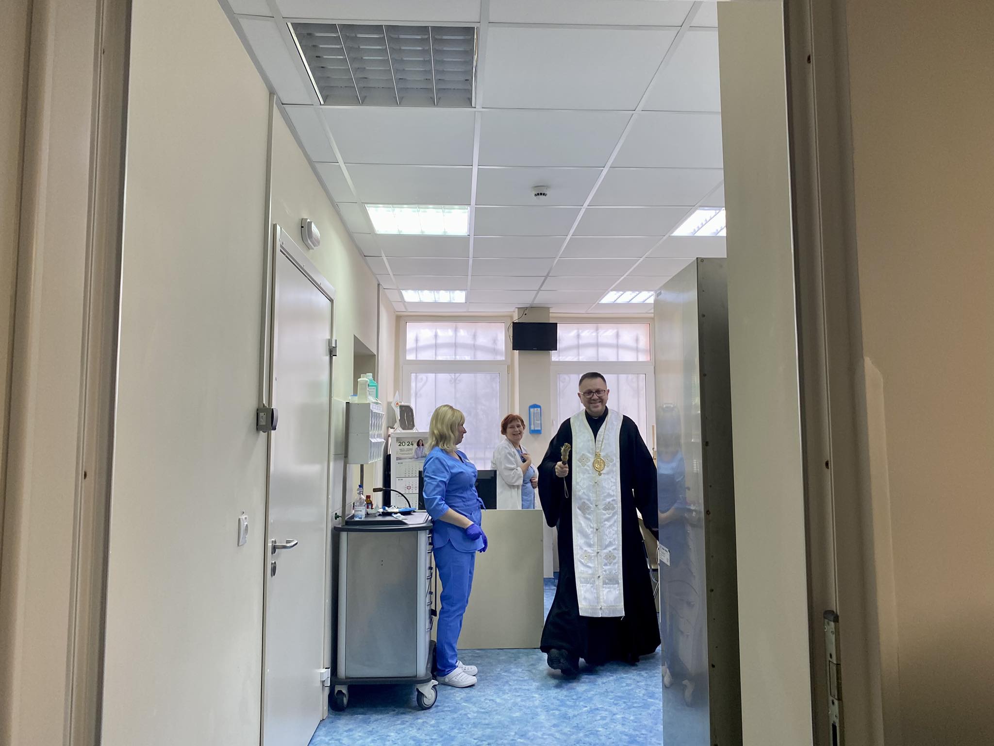 «Ви є свідками різдва на щодень»: Владика Володимир благословив йорданською водою Львівський обласний перинатальний центр та охрестив дитину «Ви є свідками різдва на щодень»: Владика Володимир благословив йорданською водою Львівський обласний перинатальний центр та охрестив дитину