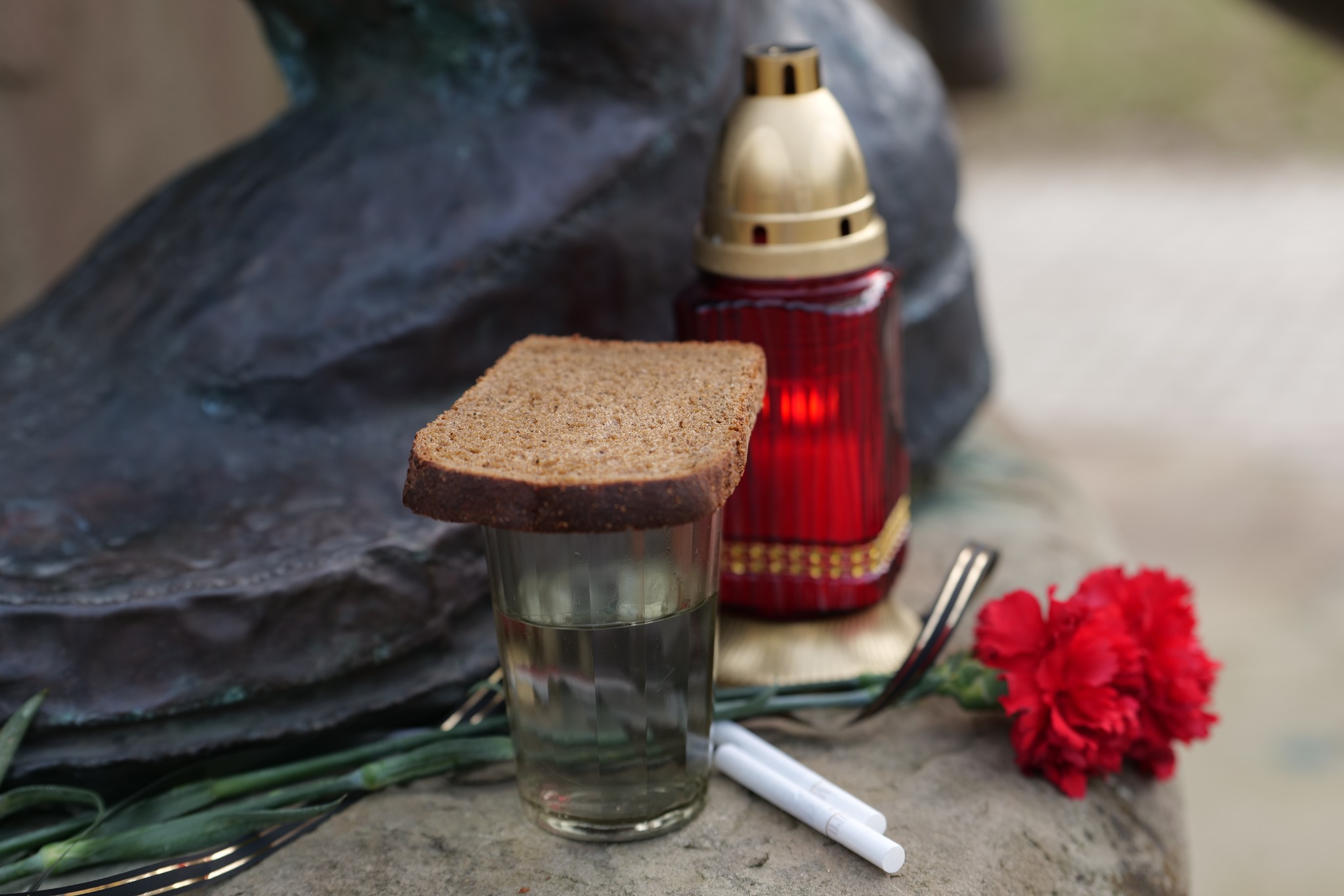 Архиєпископ і Митрополит Львівський Ігор звершив Панахиду за полеглими воїнами-українцями в Афганістані Архиєпископ і Митрополит Львівський Ігор звершив Панахиду за полеглими воїнами-українцями в Афганістані