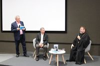 &laquo;Бог не&nbsp;покинув Україну&raquo;&nbsp;&mdash; в&nbsp;УКУ презентували книжку-розмову Блаженнішого Святослава з&nbsp;польським журналістом 