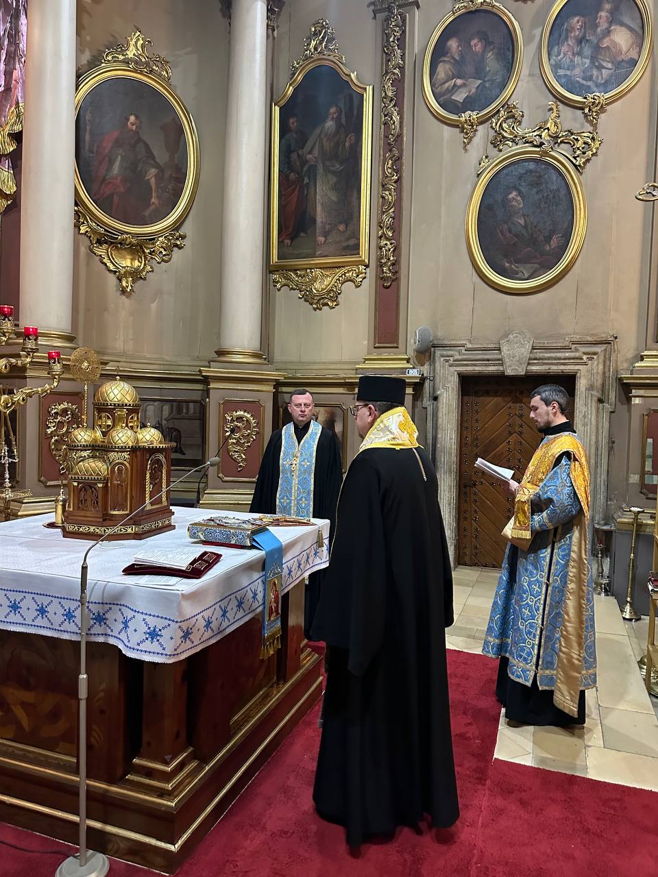 «Дякуймо Богові за людей, яким ми покликані служити»: у перший понеділок лютого в Архикатедрі традиційно молилися за медиків та їх пацієнтів «Дякуймо Богові за людей, яким ми покликані служити»: у перший понеділок лютого в Архикатедрі традиційно молилися за медиків та їх пацієнтів