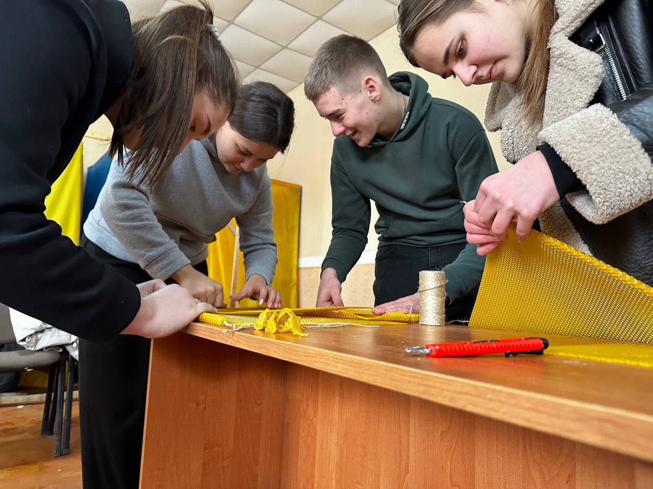 Для учасників катехитичної школи села Вербилівці провели майстер-клас із виготовлення стрітенських свічок Для учасників катехитичної школи села Вербилівці провели майстер-клас із виготовлення стрітенських свічок